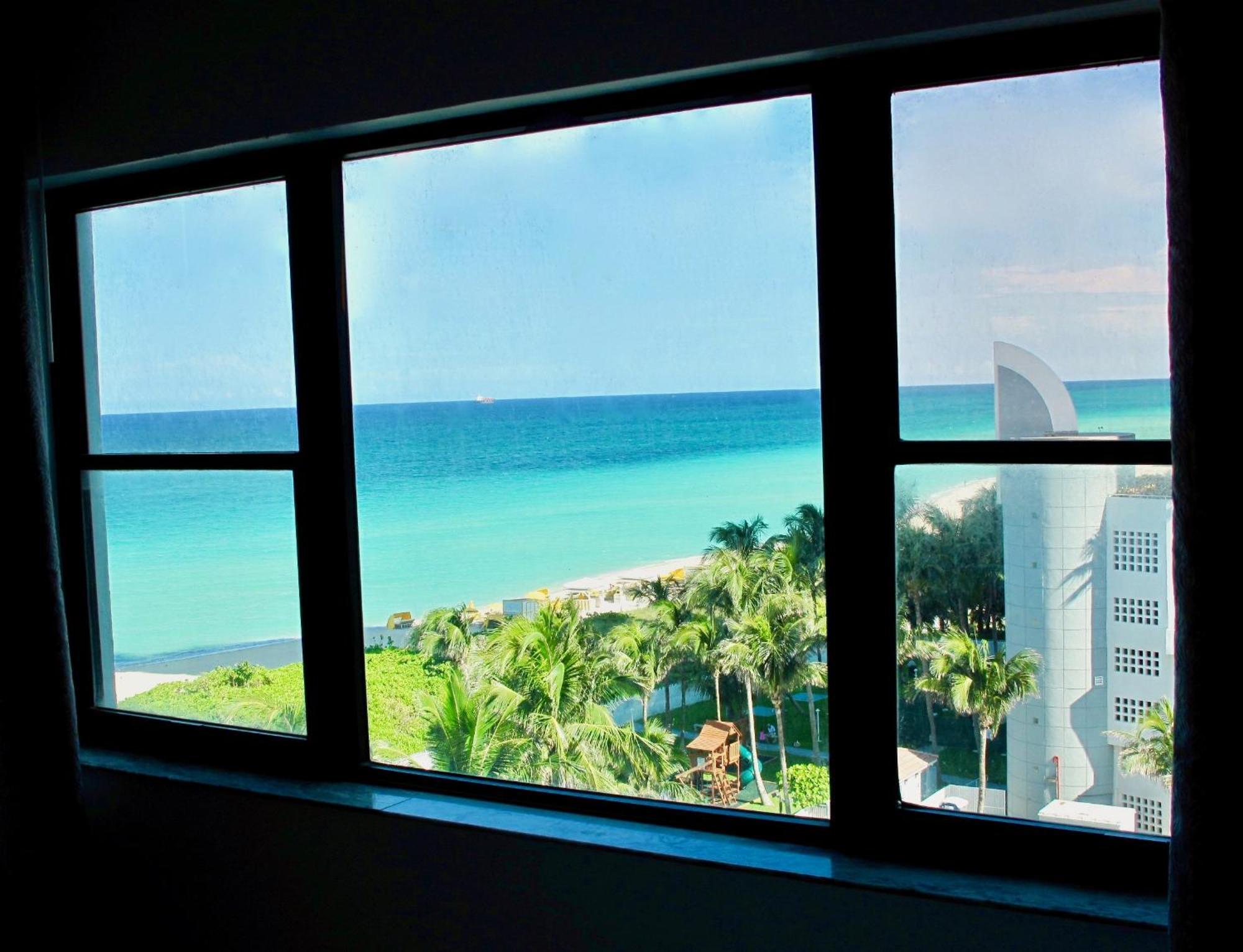 Directly On The Beach With Pool & Ocean View Miami Beach Exterior photo
